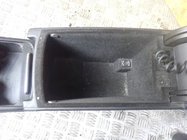 Apoio de braço consola central OEM 3C0863319AG Volkswagen Passat image 5