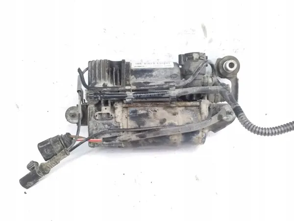 Compressore sospensione posteriore Volkswagen Touareg I 2006 OEM image 3