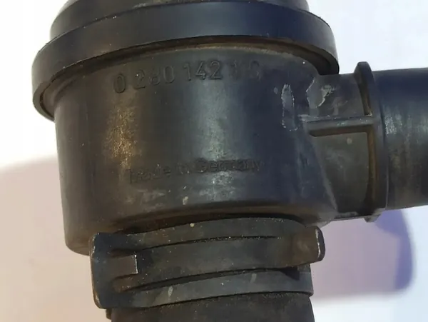 Válvula de vácuo Saab 9-5 Estate 2.3L 2001 OEM 4441895 image 5