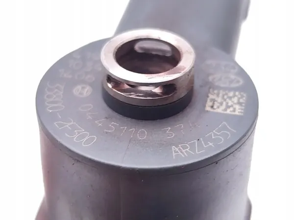 Inyector de combustible Kia Sportage 2.0 CRDi AWD Diesel 2014 image 7