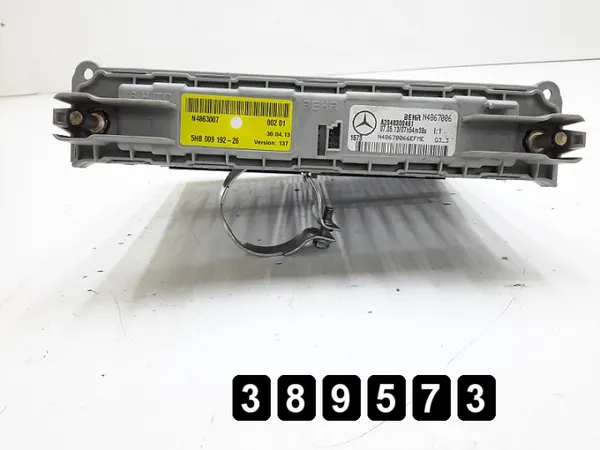 Aquecedor elétrico Mercedes OEM A2048300461 - Usado image 3