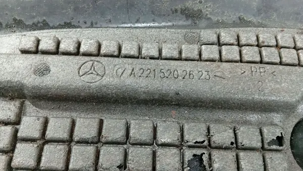 OEM 2215202623 Under stötskydd Mercedes S 221 image 7
