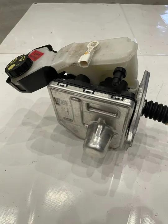 Bomba ABS Volvo XC90 II OEM 31680342 Usada image 3