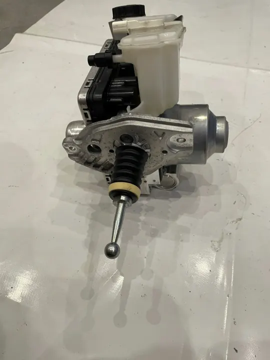 Bomba ABS Volvo XC90 II OEM 31680342 Usada image 4