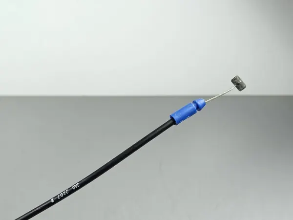 2025 Honda CR-V Verrou de capot image 2