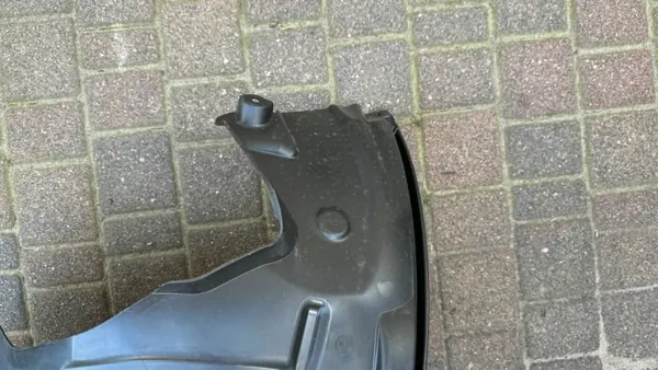 Mercedes C-klass W206 Höger Framskärm OEM A2068807404 image 3