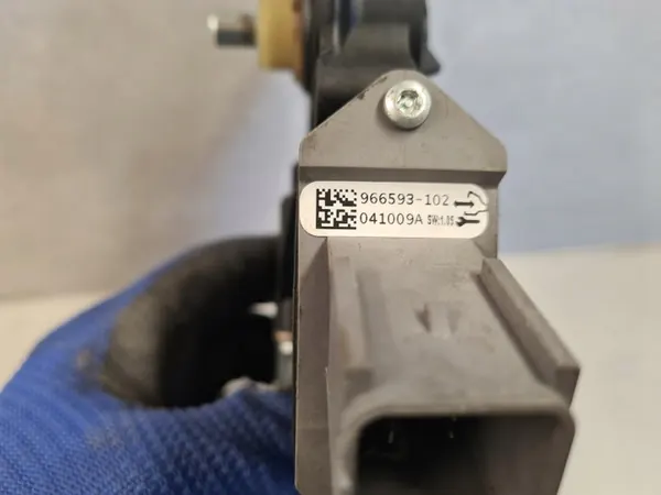 OEM 966593-102 Fönsterreglage Höger Bak Insignia A image 5