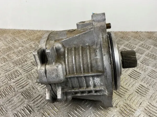 Kia Sorento IV Verteilergetriebe OEM EN000 - Gebraucht image 4