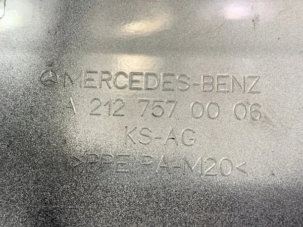 Polttoainesäiliön kansi OEM A2127570006 Mercedes-Benz E W212 image 3