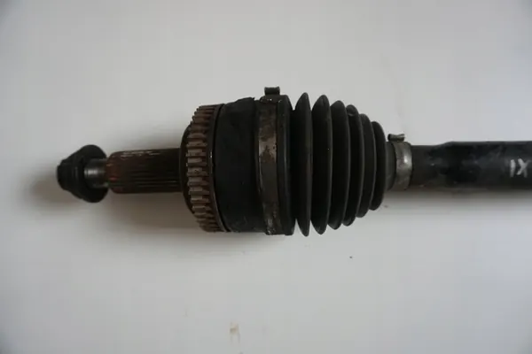 KIA SPORTAGE III HYUNDAI IX35 Höger drivaxel 1.7 CRD image 2