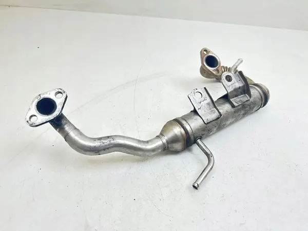 2005 Toyota Avensis T250 Refroidisseur EGR MTL18464 image 2