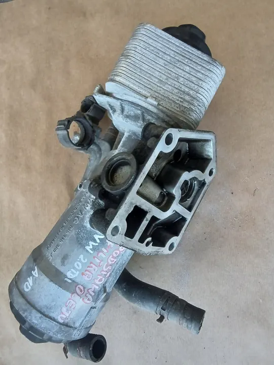 Oljefilterbas Audi VW 2.0 TDI 045115389J image 8