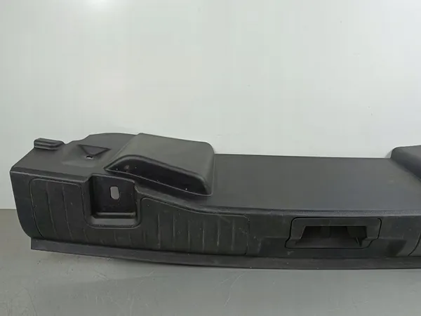 2022 Ford Escape IV Trunk Sill Cover LJ6BS404C08B image 2