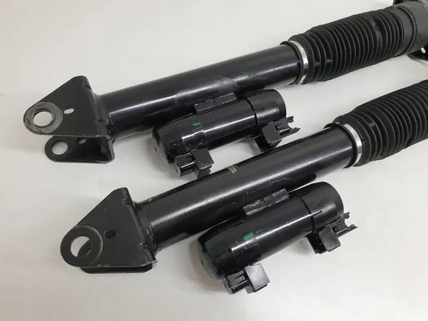 Amortizzatore posteriore Mercedes GLE GLS 166 X166 W166 image 7