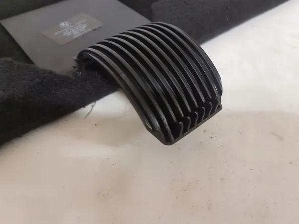 BMW 3 F30 F80 Tavaratilan Matto 2.0L Diesel image 3