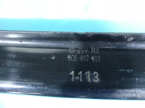 Etupuskuri Vahvistus VW Jetta VI image 9