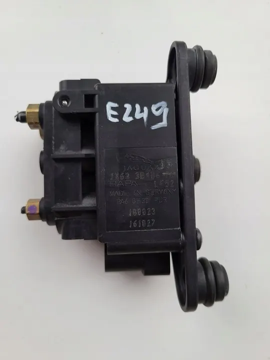 Distributeur Pneumatique de Suspension Jaguar JX63-3B486-AA image 1