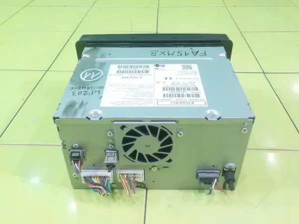 Radio GPS Mitsubishi OE OEM 8750A451 8750A449 image 5