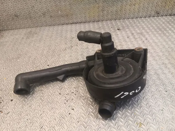 Séparateur d'huile Mercedes-Benz OEM 1110180335 image 3