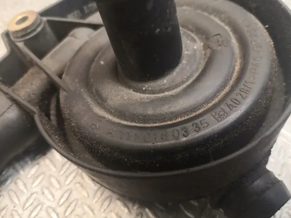 Séparateur d'huile Mercedes-Benz OEM 1110180335 image 4
