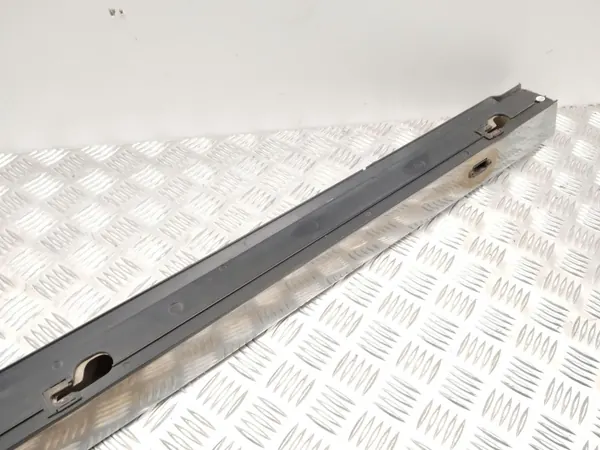 Barras de tejadilho Jeep Commander OEM 55396647AE - Usado image 5