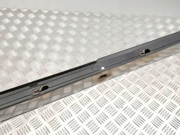 Barras de tejadilho Jeep Commander OEM 55396647AE - Usado image 6