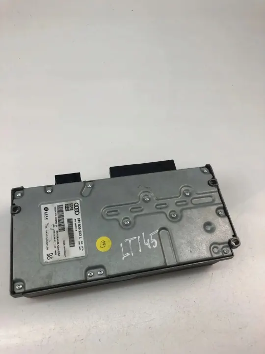 Bang & Olufsen Verstärker OEM 8T0035223B Audi A4/A5 image 2