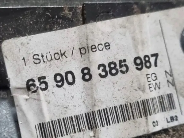 BMW CD-wisselaar OEM 6915035 voor 5-serie E39 image 3