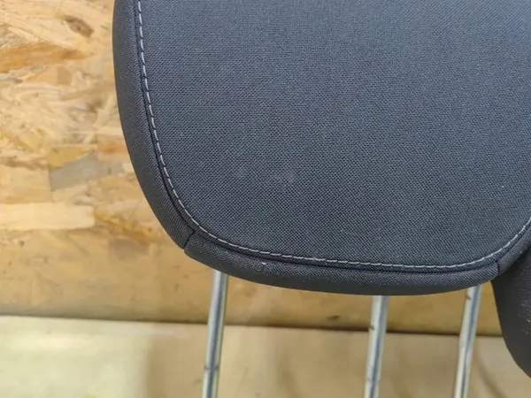 FOCUS MK3 LIFT Bakre huvudstöd OEM del image 5