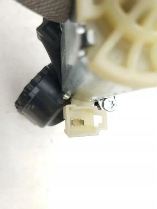 Moteur de siège OEM 6004RA3351 pour Chrysler Pacifica 2018 image 3