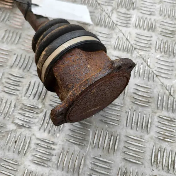 Nissan Navara D22 2005 Vänster framaxel OEM image 8