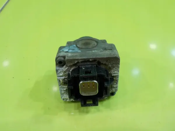 Land Rover OEM FW93-19H422-AB Backkamera image 3