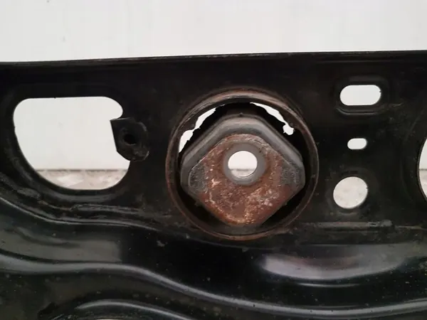 Toyota RAV 4 (XA50) 2019 Telaio ausiliario posteriore OEM 5120642080 image 2