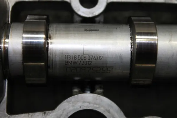 Caja base de culata BMW N47 OEM 7797511 image 7