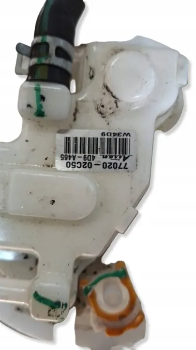 Bomba de combustível Toyota OEM 77020-02C50 Corolla E21 image 3
