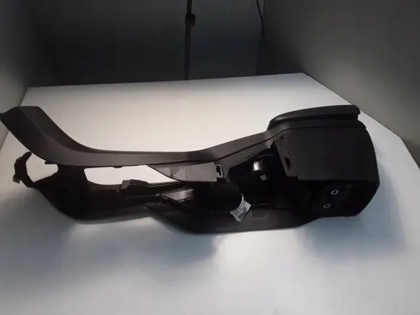 Accoudoir console Volvo V40 OEM 31306634 - Occasion image 3