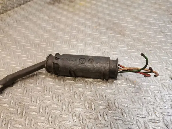 Sensor lambda Mercedes-Benz S W220 OEM 0015406017 image 3