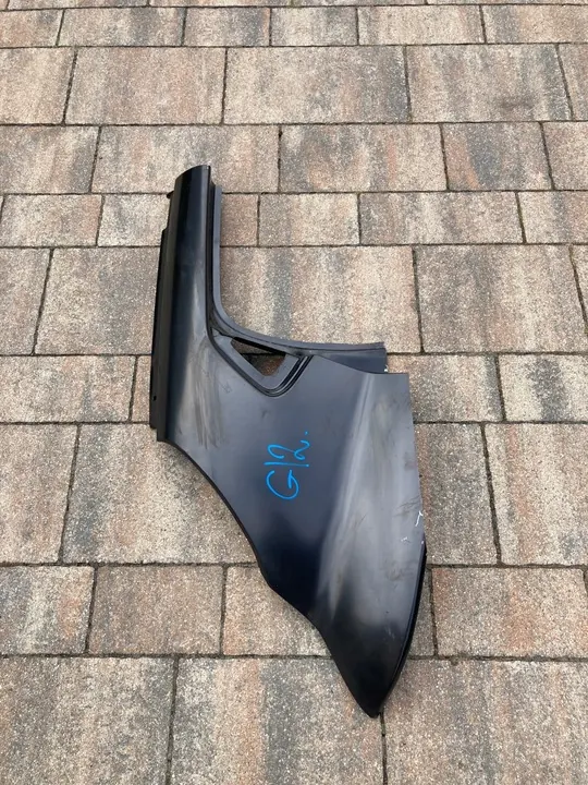 RENAULT CLIO IV HÖGER BAKRE KOTFLÄNGD OEM image 5