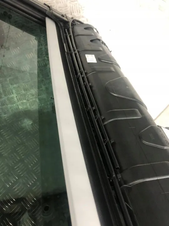 Porsche Macan 95B panoramatak skugga OEM 95B877041D image 3