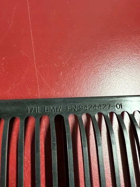 Guia de ar do intercooler BMW X5 G05 2020 9424427 image 2