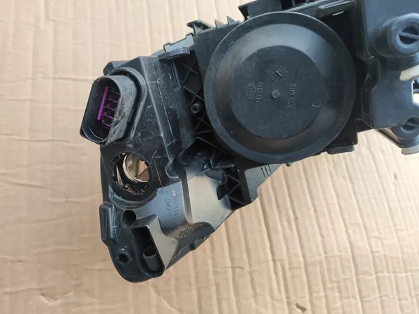 Oikea Ajovalo Skoda Octavia II 2009-2012 image 10