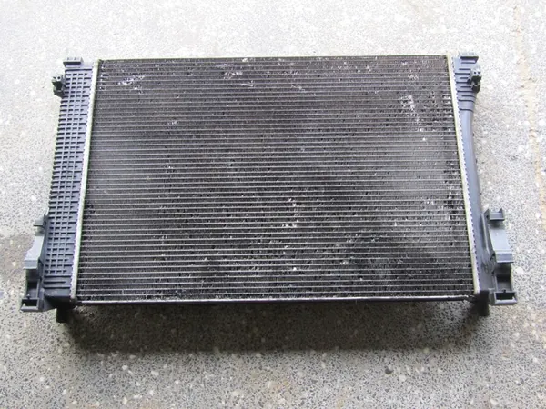 MERCEDES W204 W212 SLK 172 CLS C218 WATERKOELER A2045002803 image 2