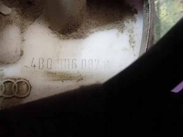 AUDI A6 C5 01-04 Bomba de combustível 4B0906087B image 5