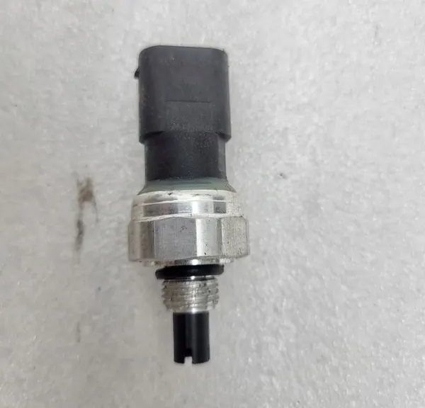 Tesla Model S AC Pressure Sensor OEM 1008516-00-B image 2