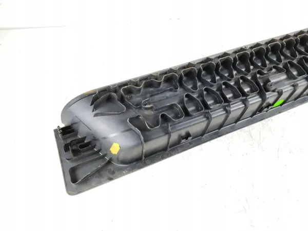 Moldura de pilar B VW Transporter T5 OEM 7H0863725 image 3