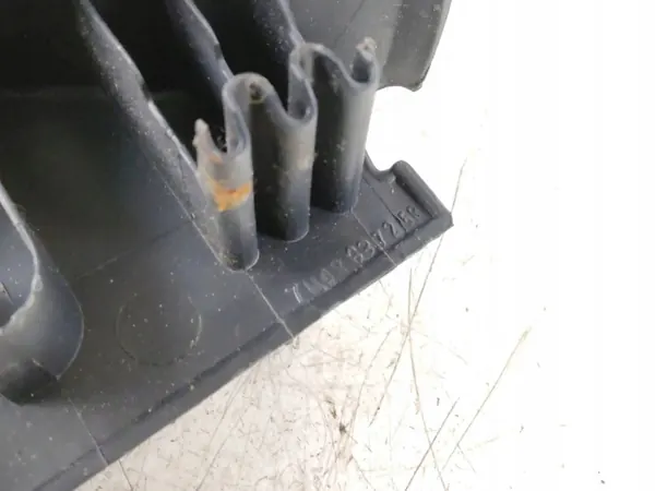 Moldura de pilar B VW Transporter T5 OEM 7H0863725 image 4