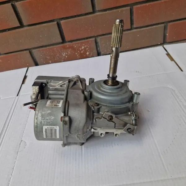 Direction assistée électrique OEM 8200937939C - Renault Clio III image 3