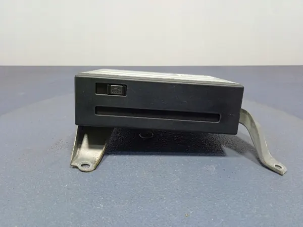 Ordinateur de navigation OEM 86841-48060 Lexus RX II image 2