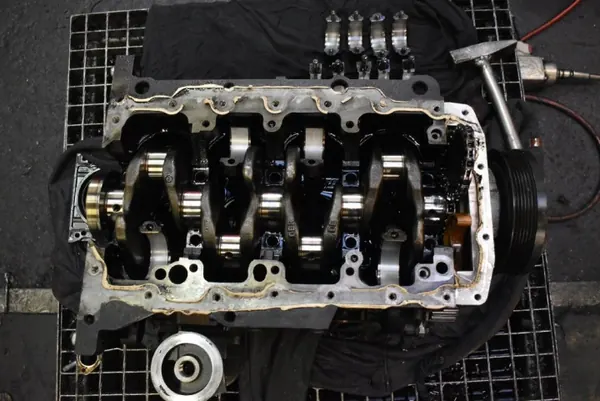 Bloco motor BMN para Audi A3 8P 2.0 TDI 170 CV image 10