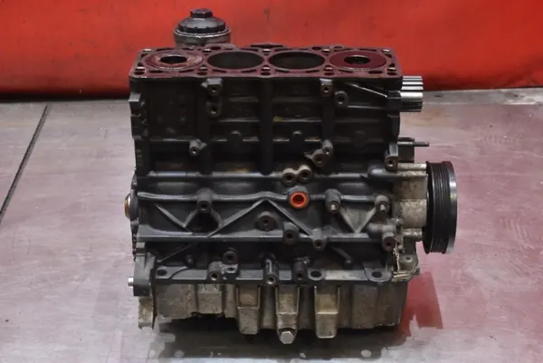 Bloco motor BMN para Audi A3 8P 2.0 TDI 170 CV image 3